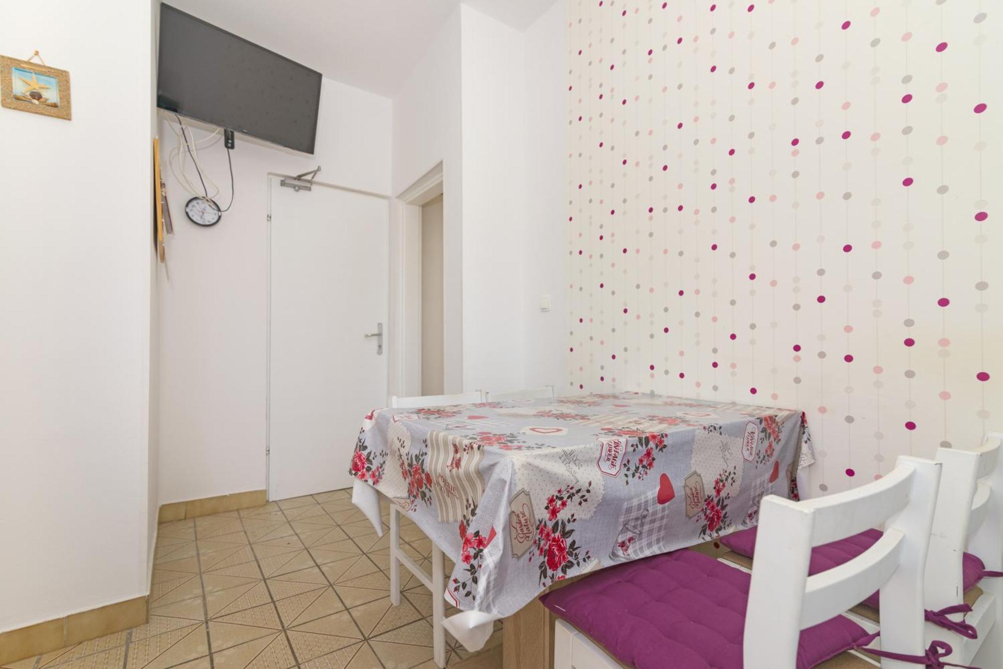 Apartman Starine
